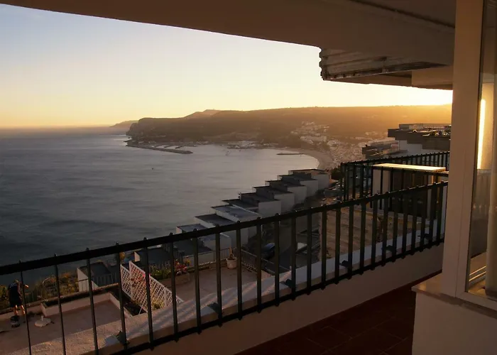 To The Sea Sesimbra